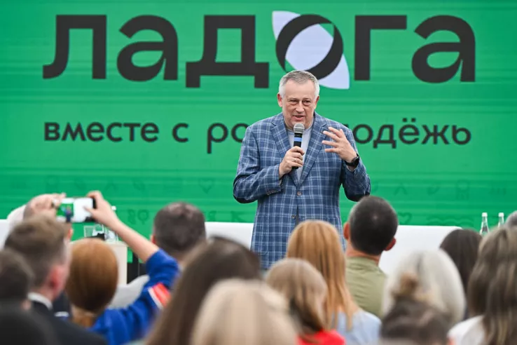 О запахе путешествий, драйве и школьных годах: &laquo;Ладога&raquo; учит путешествовать с любовью