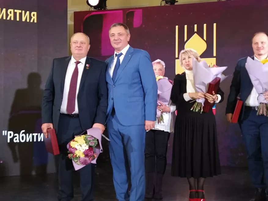 Ленобласть поздравила работников АПК с завершением сельскохозяйственного сезона