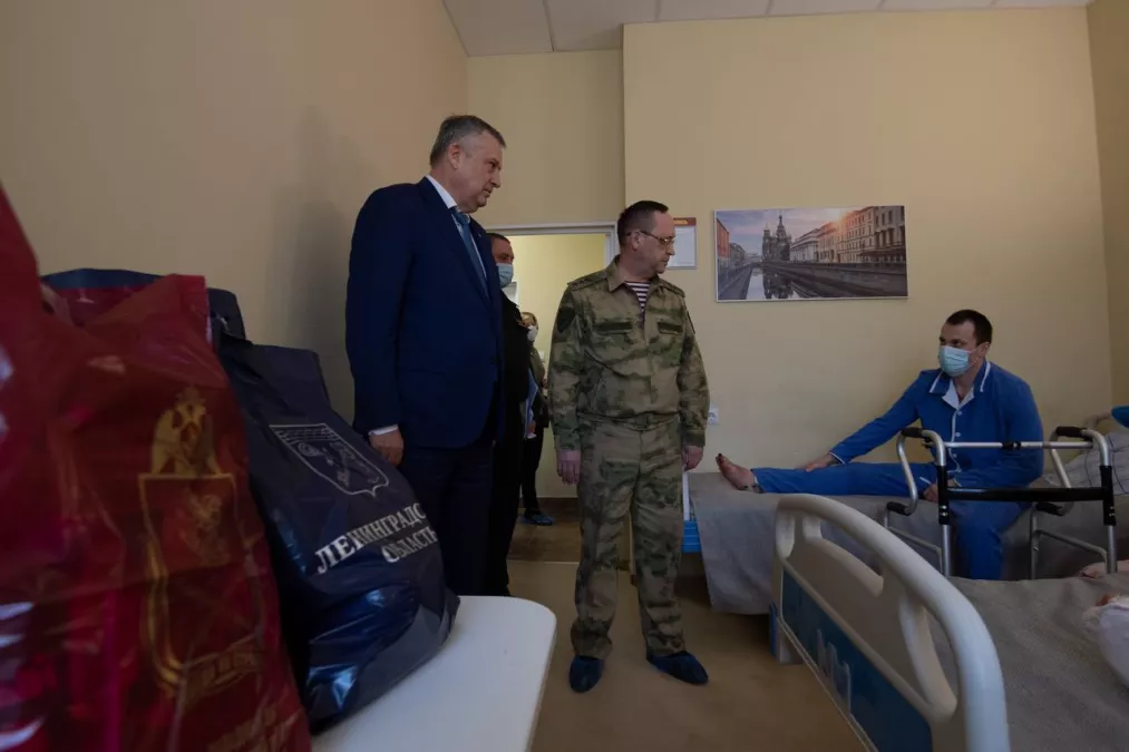 Область желает военнослужащим здоровья