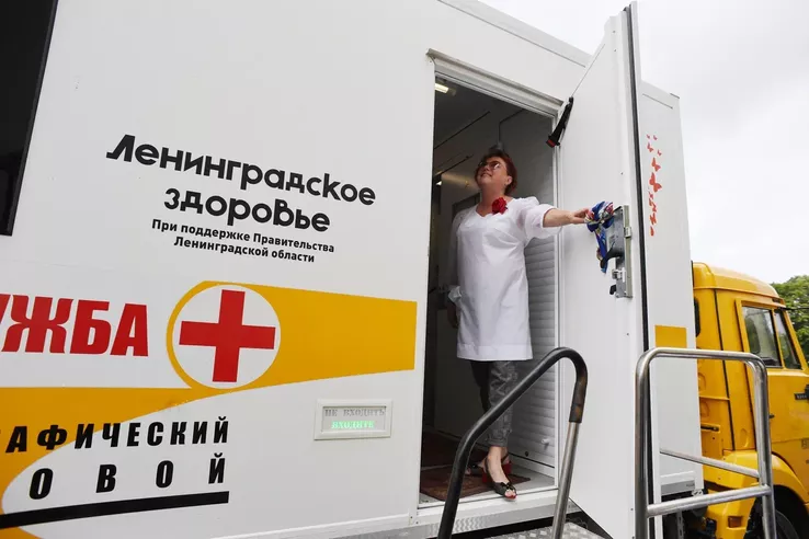 Ленинградским медикам &mdash; дополнительные выплаты
