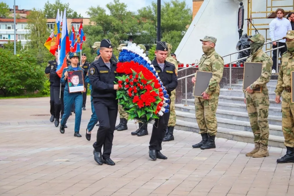 Боль Беслана в наших сердцах