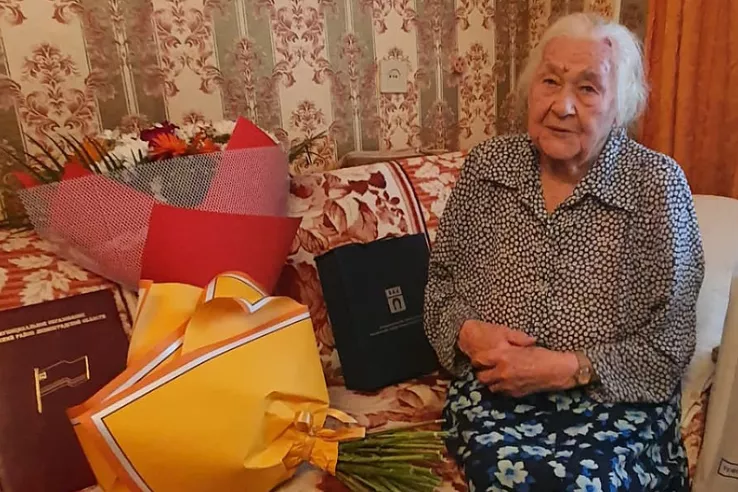 Сто ленинградцев отметили 100-летие