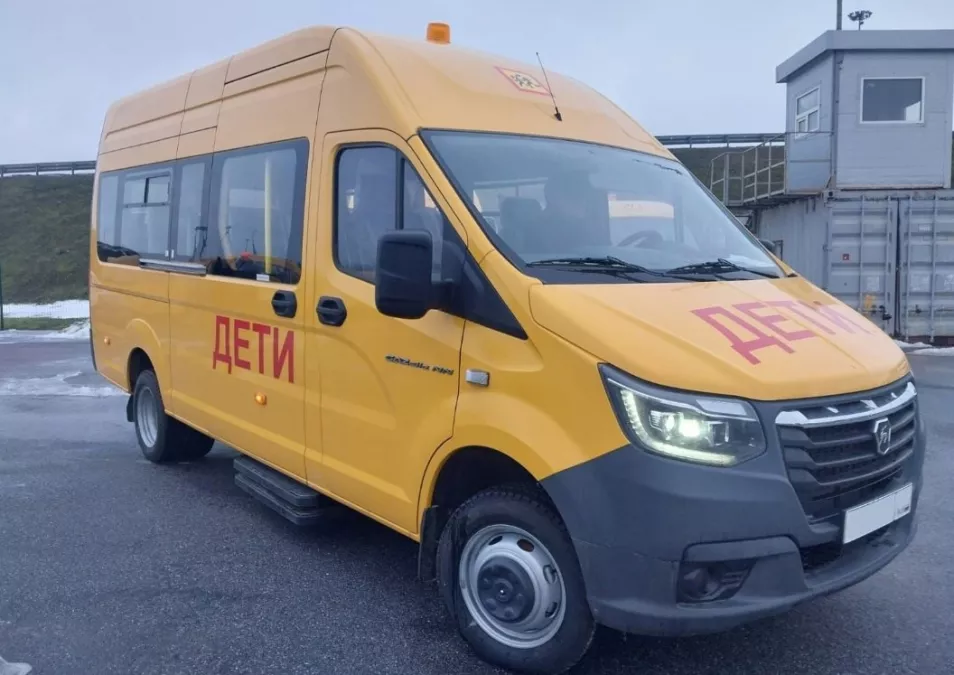Новые школьные автобусы в район