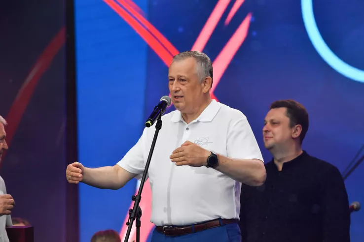 В будущее &mdash; смело, дружно и с новыми планами