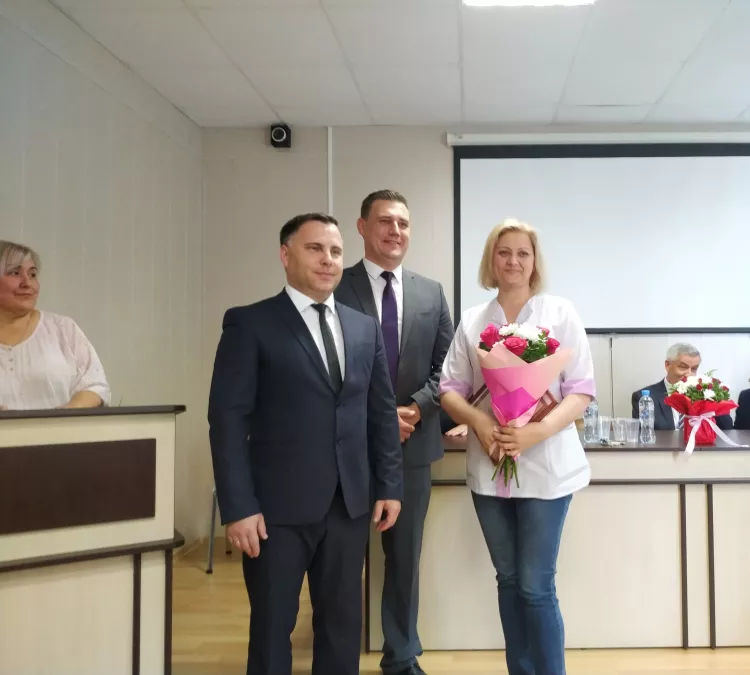 С Днём медицинского работника!