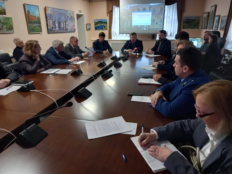 Вопросы противодействия экстремизму и терроризму обсудили в Доме дружбы Ленинградской области