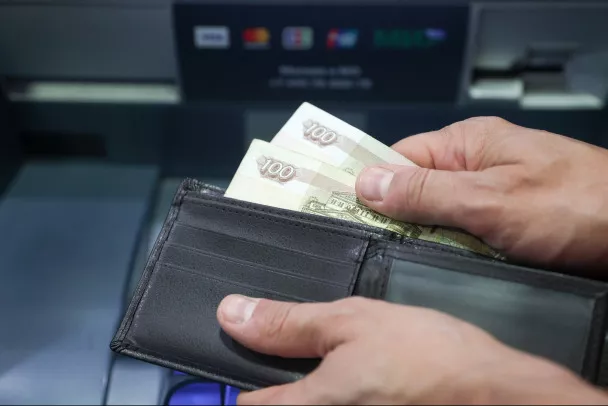 Телефонные мошенники оставили без денег пенсионеров из Тихвина и Заневки