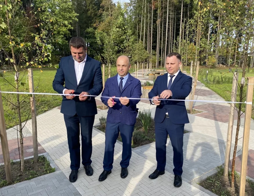 Городской парк обновляется