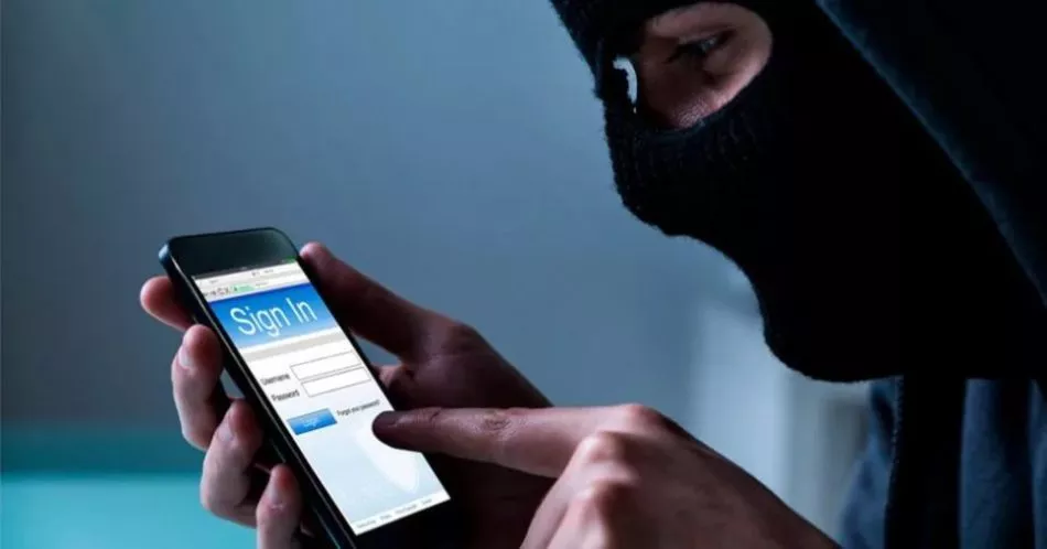 Телефонные мошенники продолжают обманывать жителей Ленинградской области