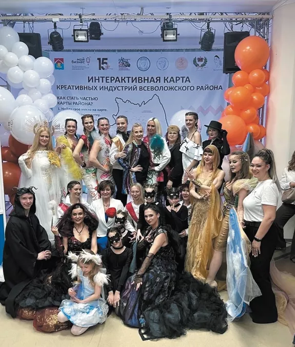 ДЕЛО В КОКОШНИКЕ