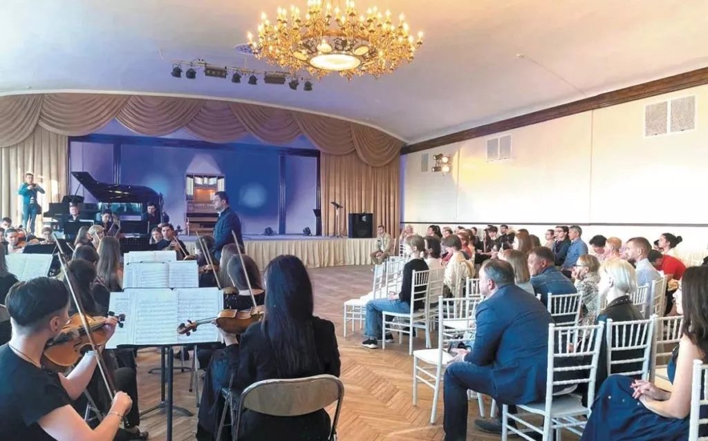 Ленинградские артисты получили новую сцену для выступлений