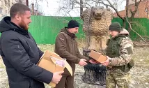 Продолжаем помогать фронту
